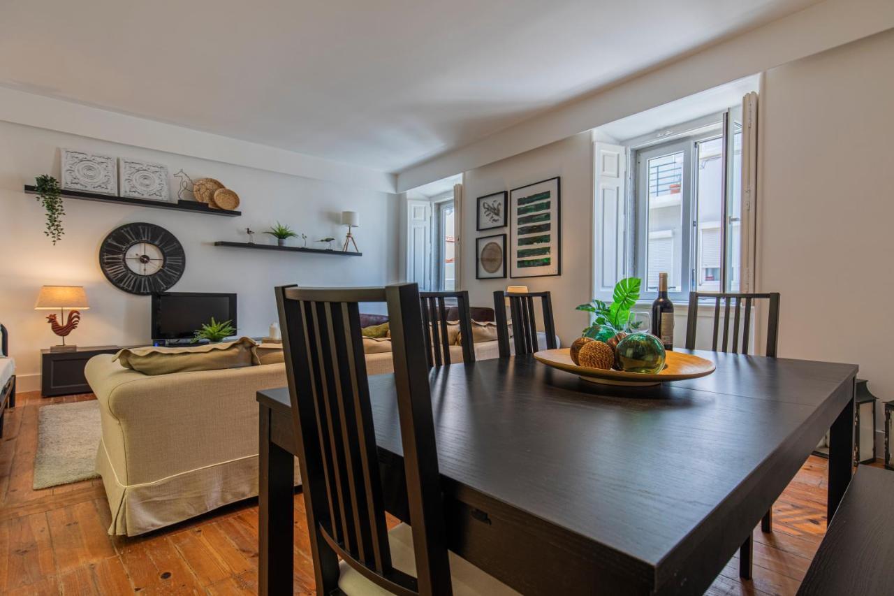 32 -Lovely 2 Bedroom Apt In Principe Real Lisbona Esterno foto